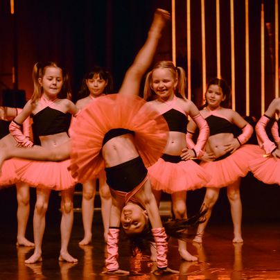 Dancing Symphony - Show 2023