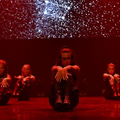 WHEN THE UNIVERSE DANCES - Show 2026