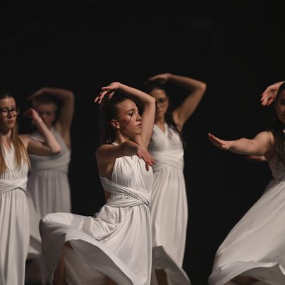 WHEN THE UNIVERSE DANCES - Show 2026