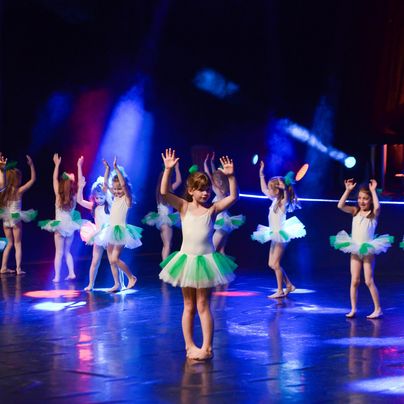 Dancing Symphony - Show 2023